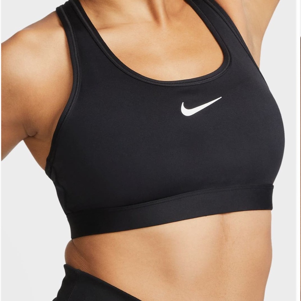 Nike Women's Black and White Sports Bra sz XL